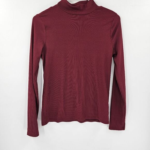 Maroon burgundy turtleneck long sleeve shirt medium - Picture 1 of 3